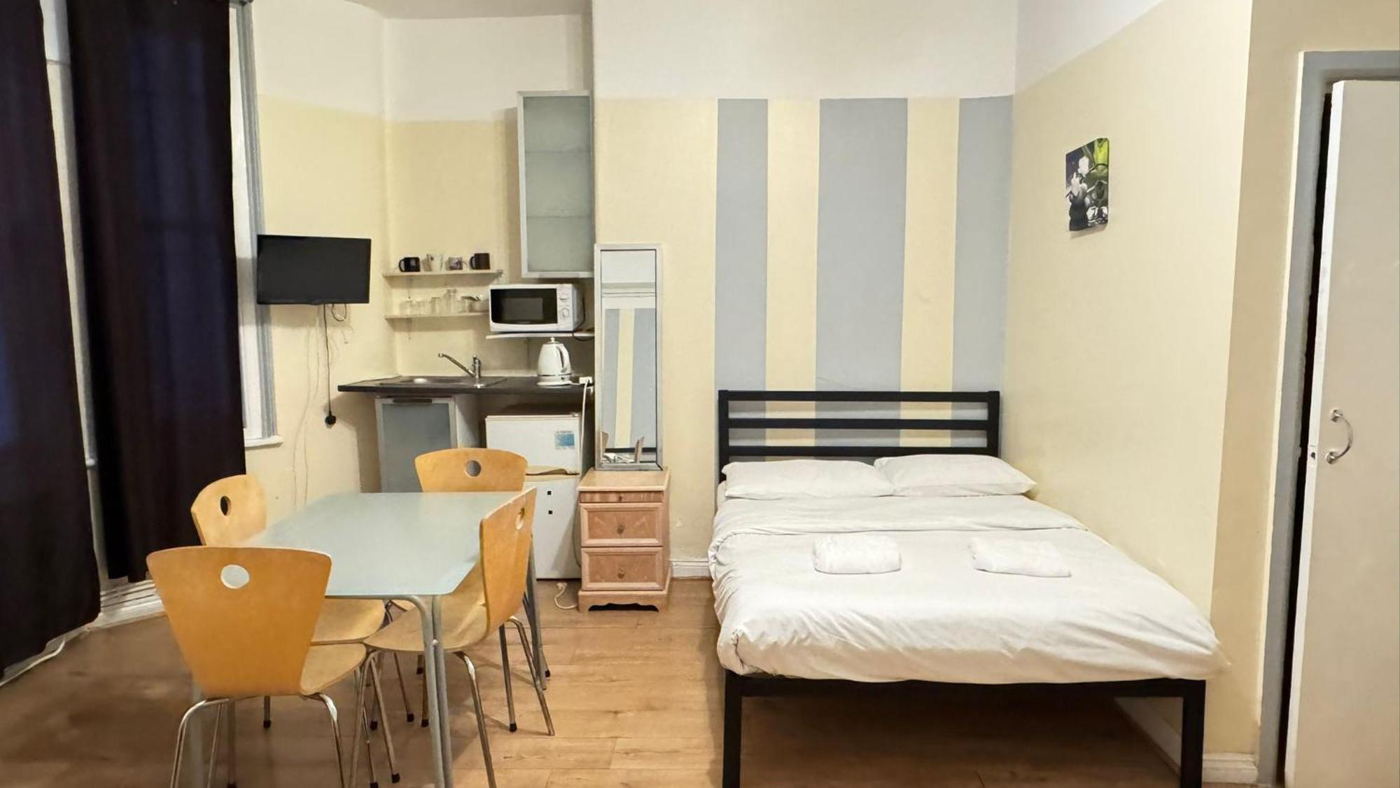 Hotel Anwar House Londra Esterno foto