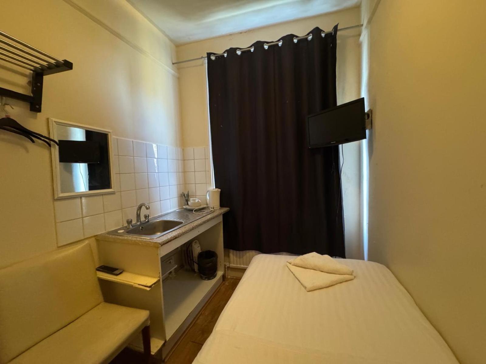Hotel Anwar House Londra Esterno foto